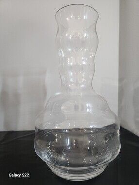 Riedel "Swirl" Red Wine Crystal Decanter